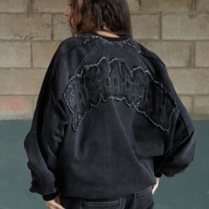 WhatsApp Image 2026-01-25 at 20.34.03 Sudadera negra